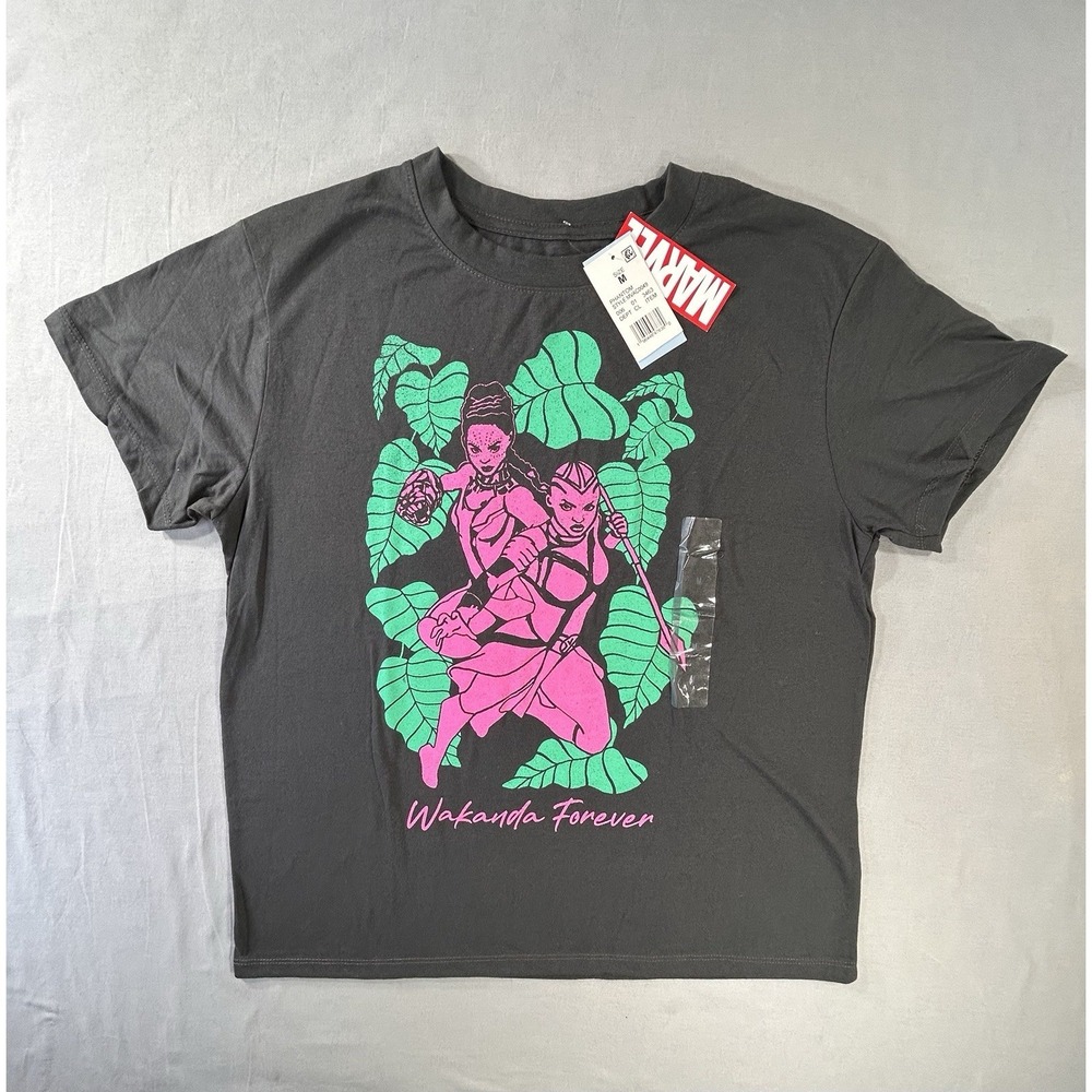 Marvel‎ Wakanda Forever Dora Milaje Women's Medium Shirt Loose Fit New